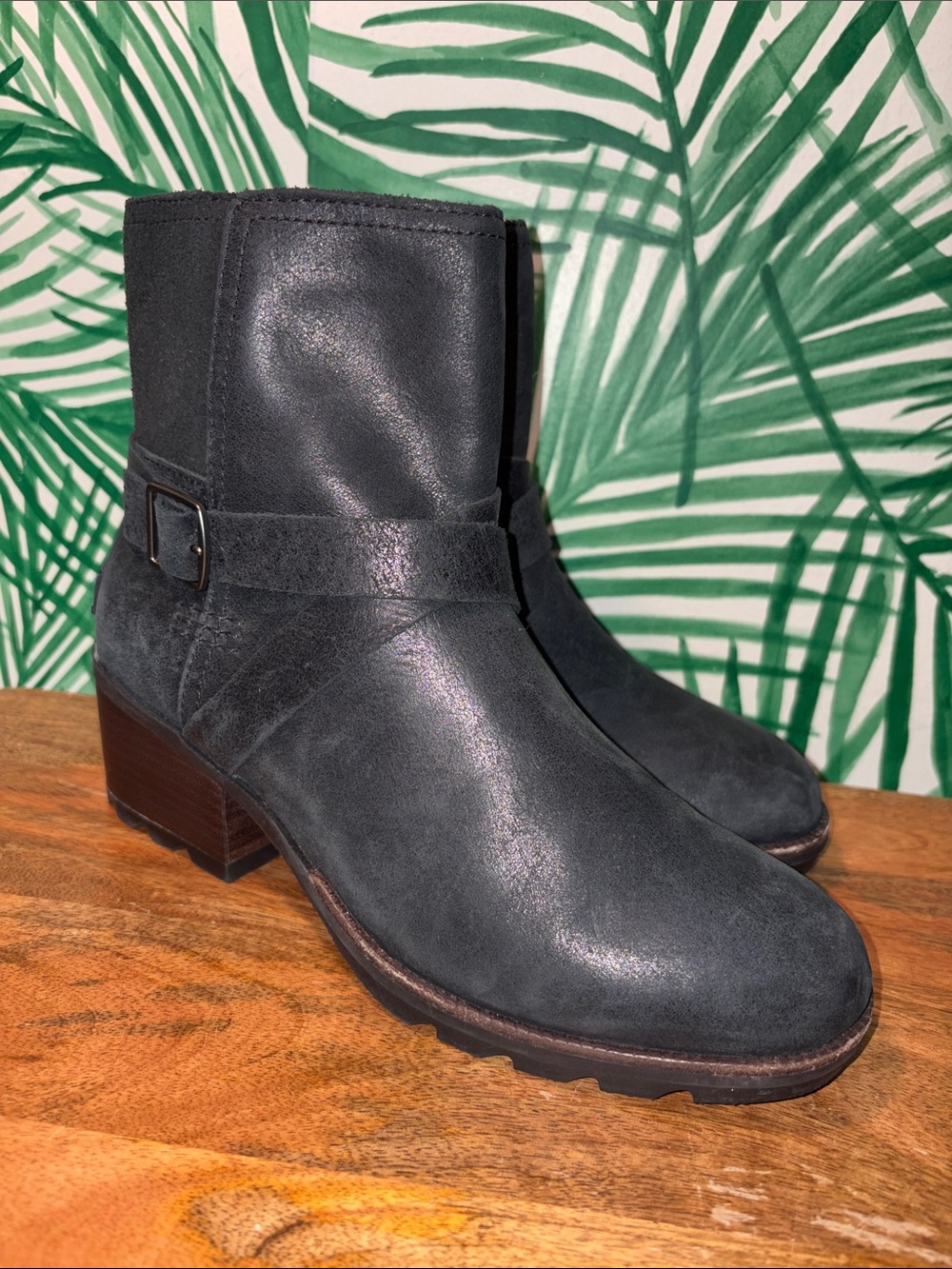 SOREL Black Leather Ankle Boots Chunky Heel Women’s 7.5